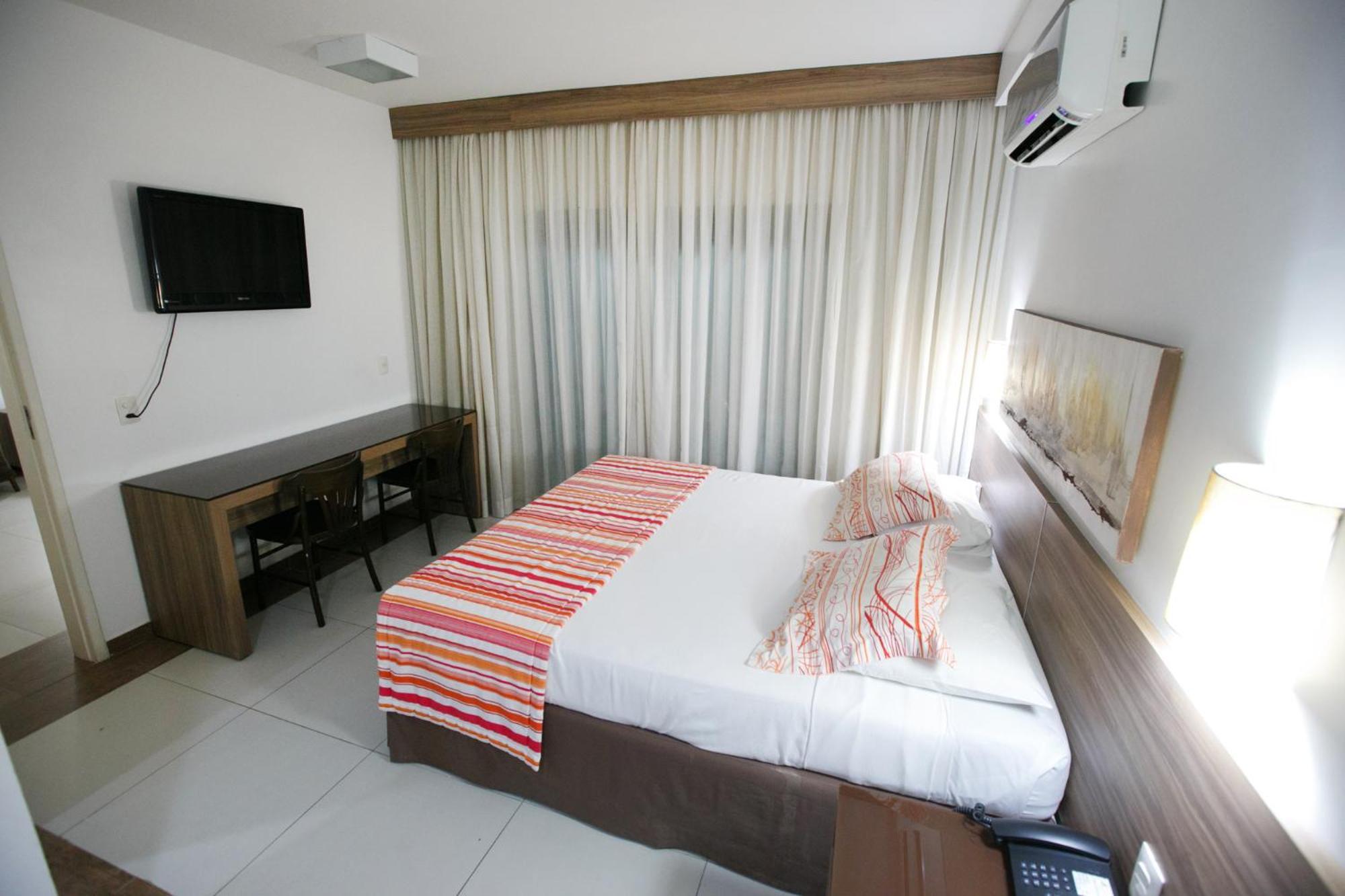 Deluxe Suite,1220698933:JPEG